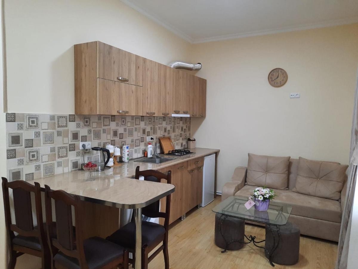 Guest House Bochora Боржоми Екстериор снимка